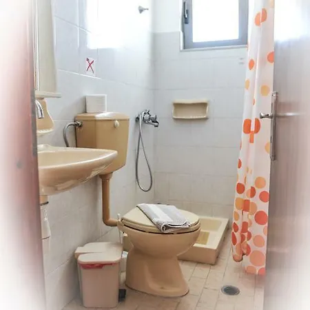 Ilyssion Holidays Apartament *