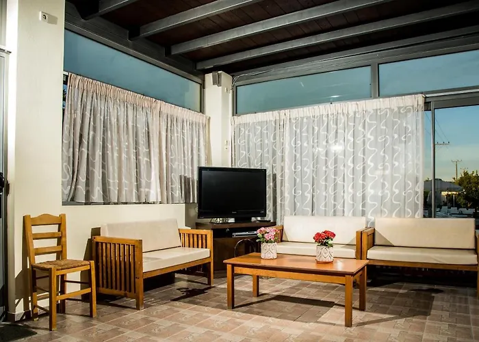 Ilyssion Holidays إياليسوس