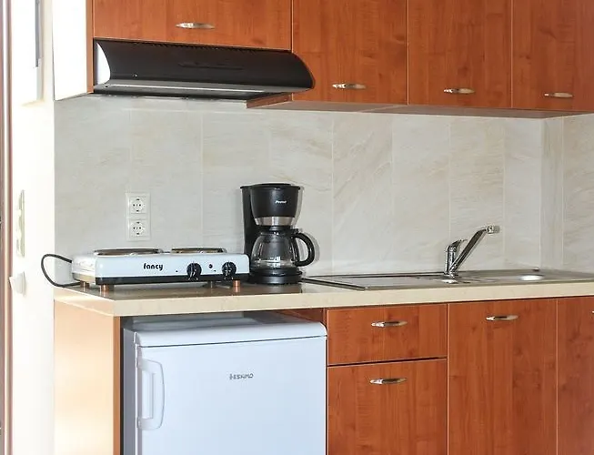 Ilyssion Holidays * Jaliszósz