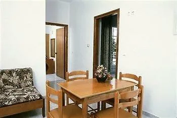 Ilyssion Holidays Apartmán