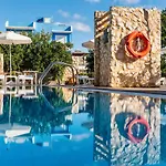 דירה Ilyssion Holidays יאליסוס