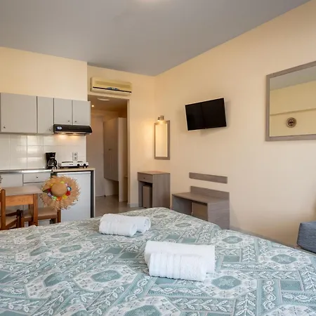 Ilyssion Holidays * Ialysos (Rhodes)