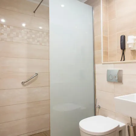 Ilyssion Holidays Apartment *